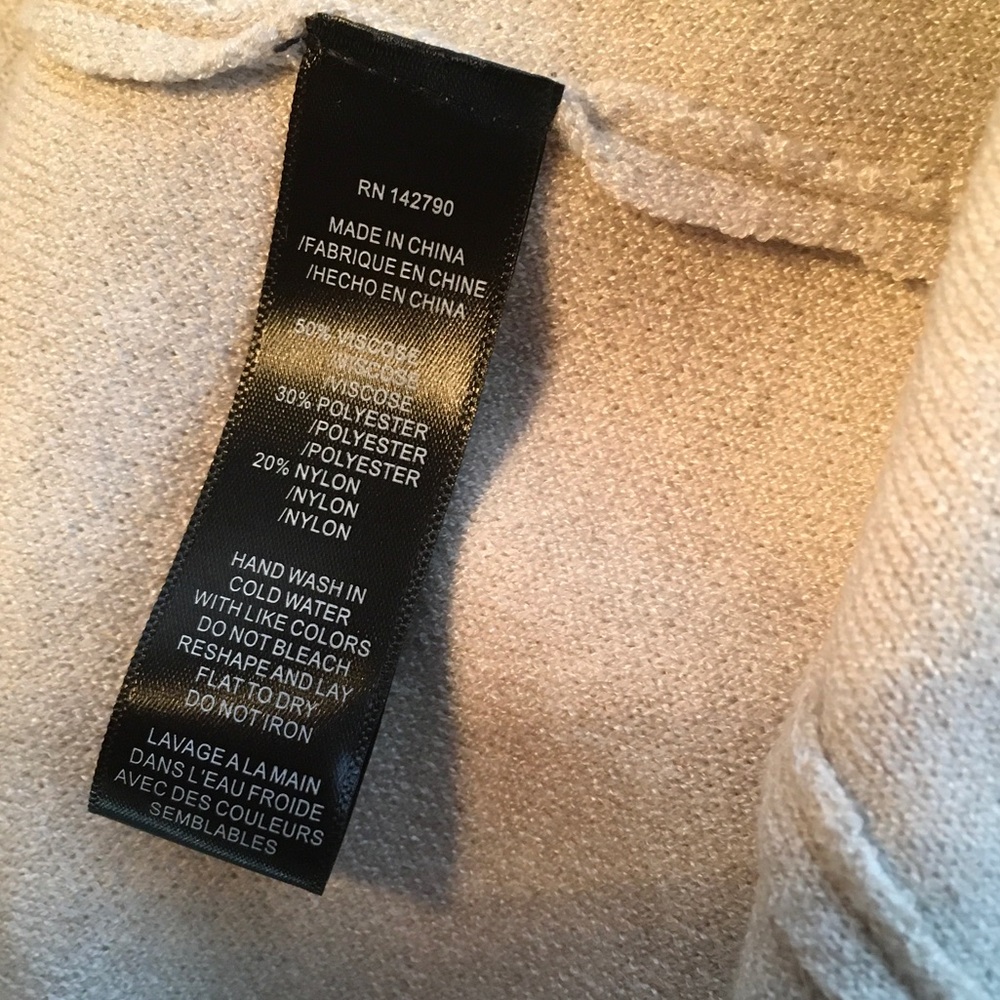 Elegant Gray Women's Sweater Coat - Picture 6 of 6
